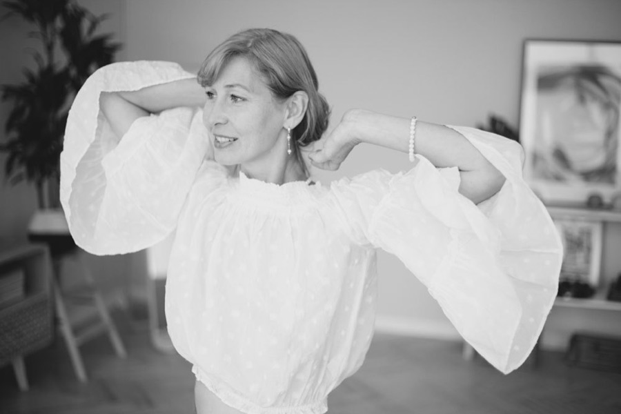 Ирина Хмелевская